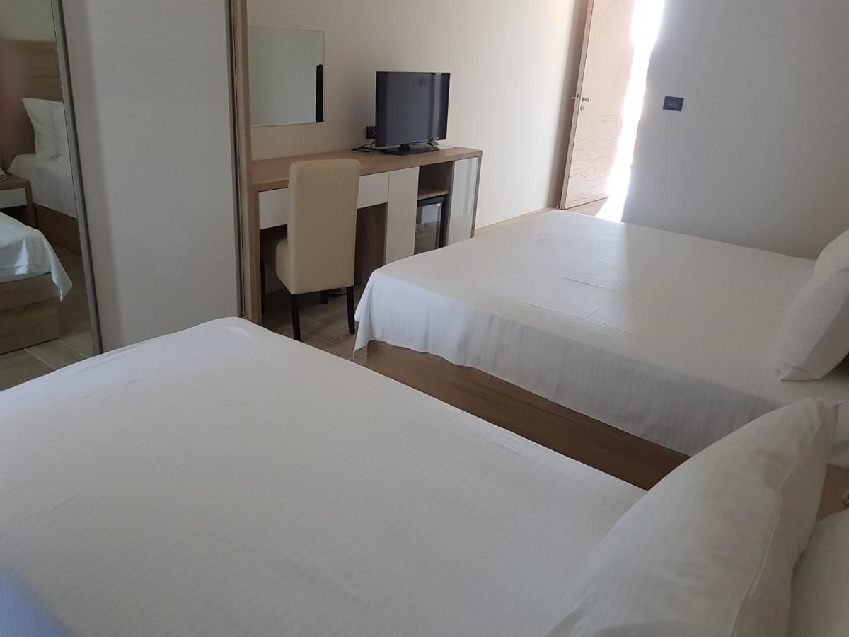 Отель Hotel Franca Тиват