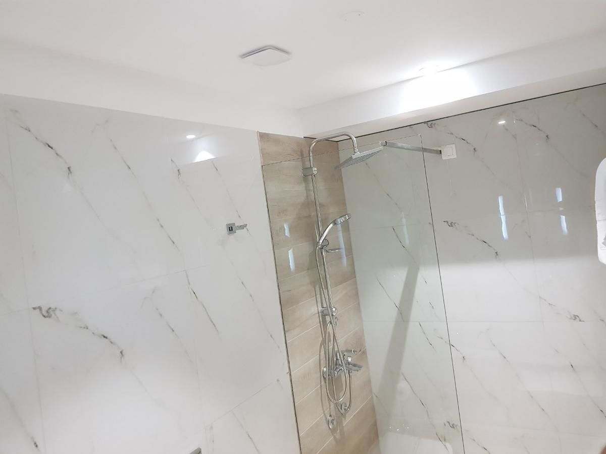 Отель Hotel Franca Тиват-17