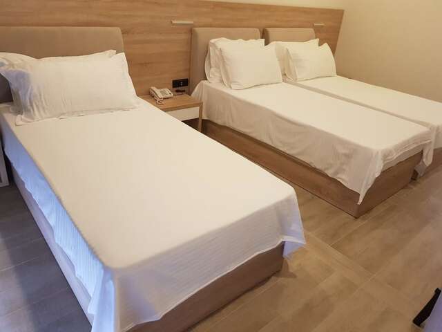 Отель Hotel Franca Тиват-21